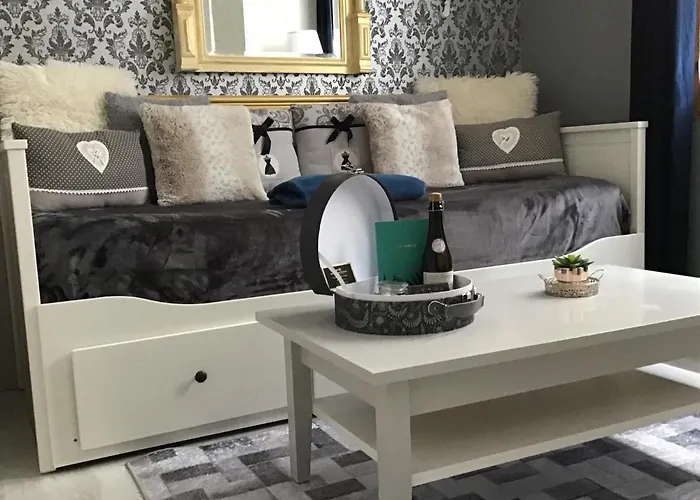 Medicis Avec Garage Dom wakacyjny