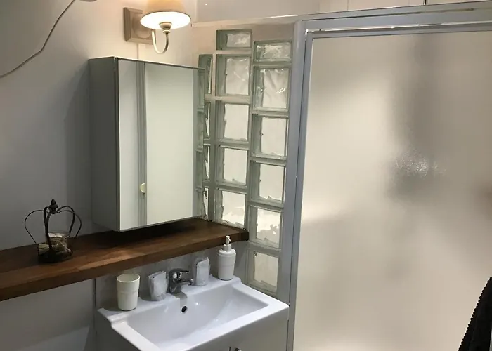 Medicis Avec Garage Онфлёр